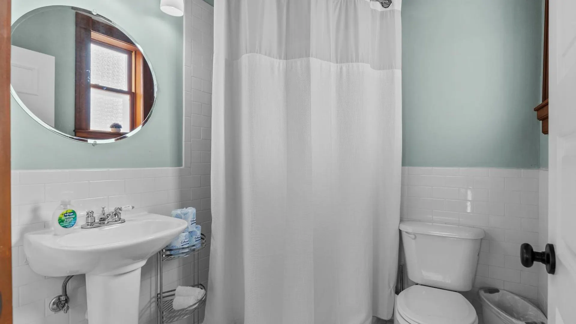 The Marquis Manor | Jz Vacation Rentals Saint Louis 0*,  USA